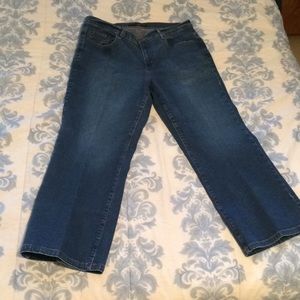 7 inch natural distress line in one leg.